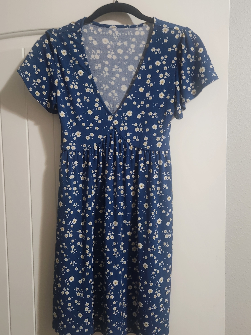 Aeropostale Navy Blue Floral Top